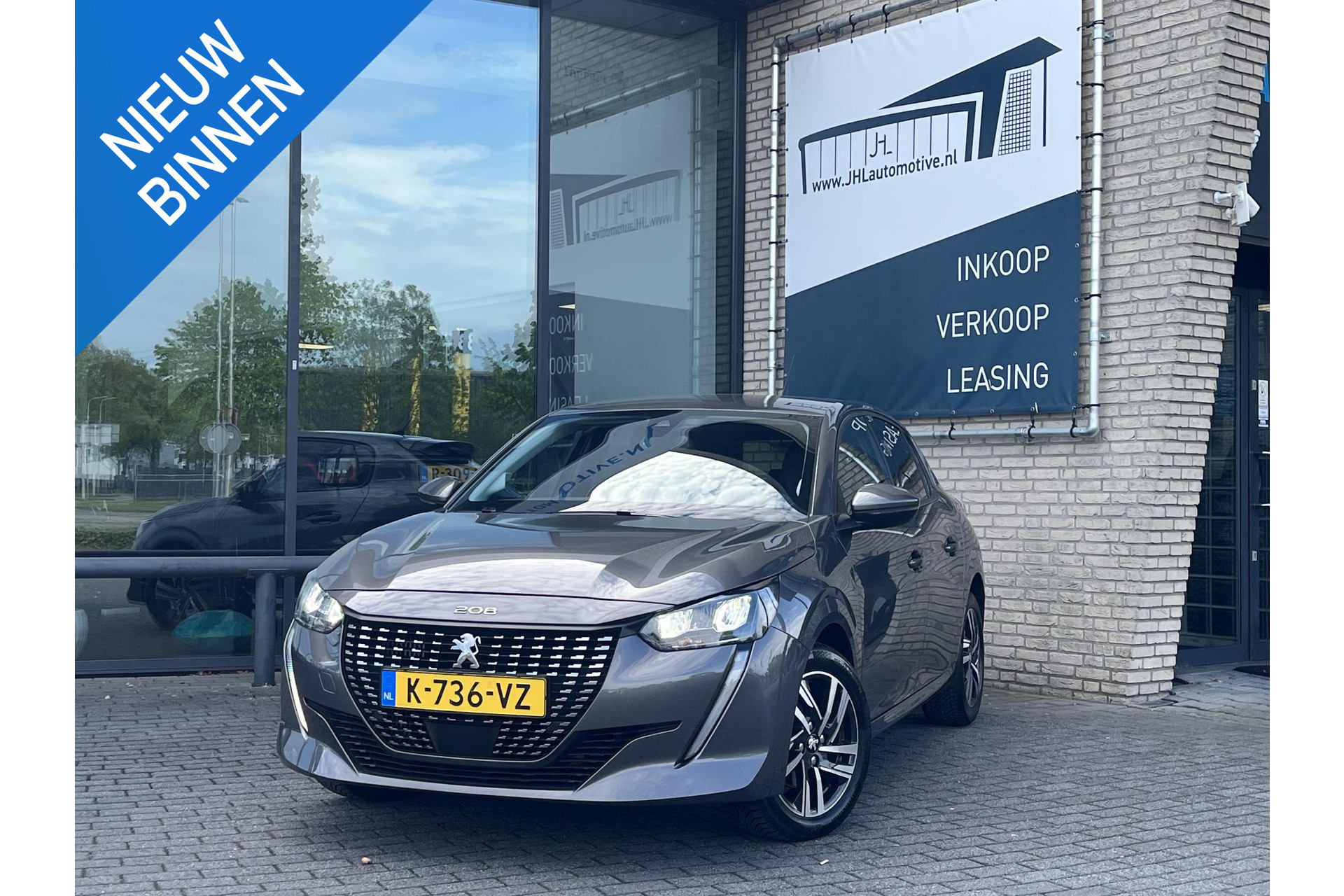 Peugeot 208 1.5 BlueHDi Allure*NAVI*ACC*ECC*CAM*CARPLAY*LED*